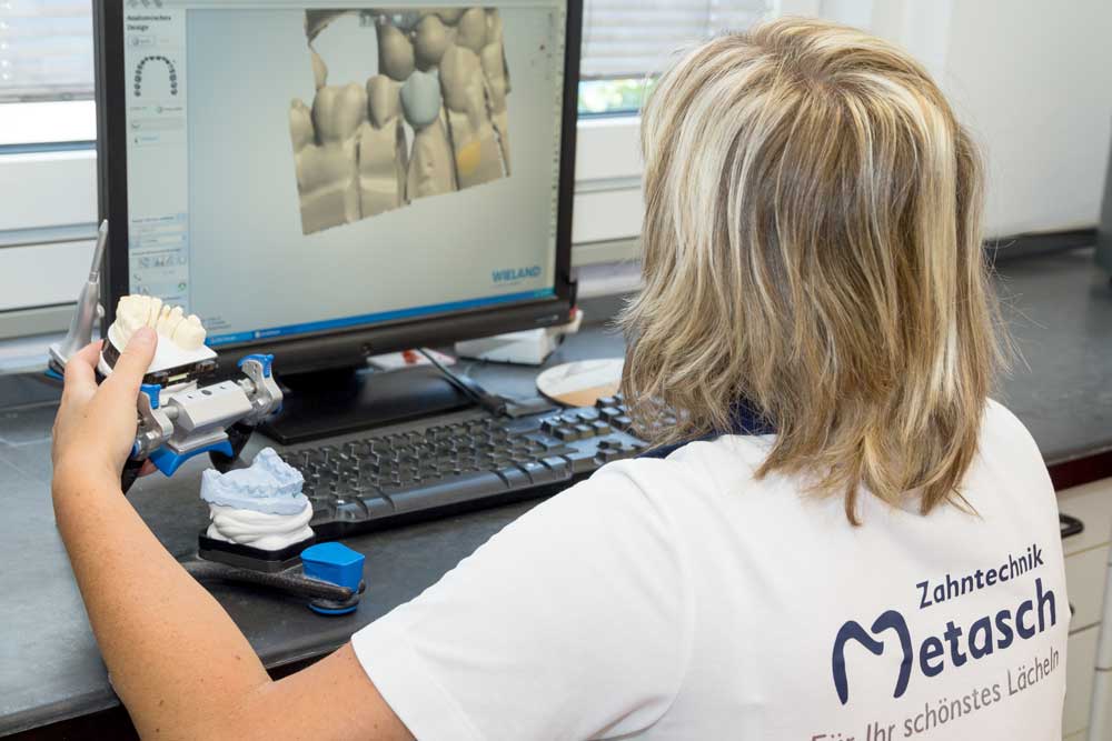 Metasch-Zahntechnik-001